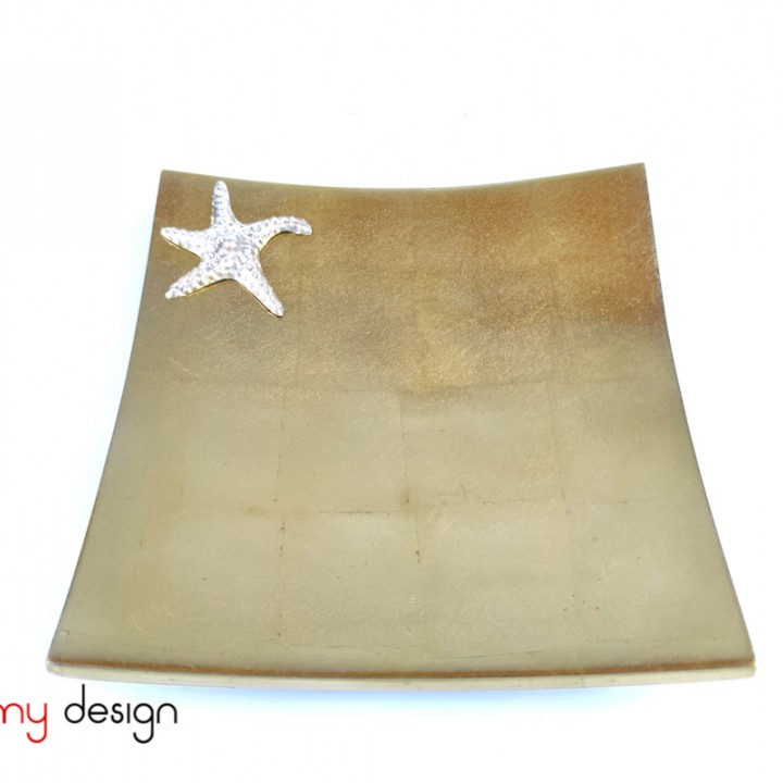 Gold square lacquer tray attached with starfish 18 cm